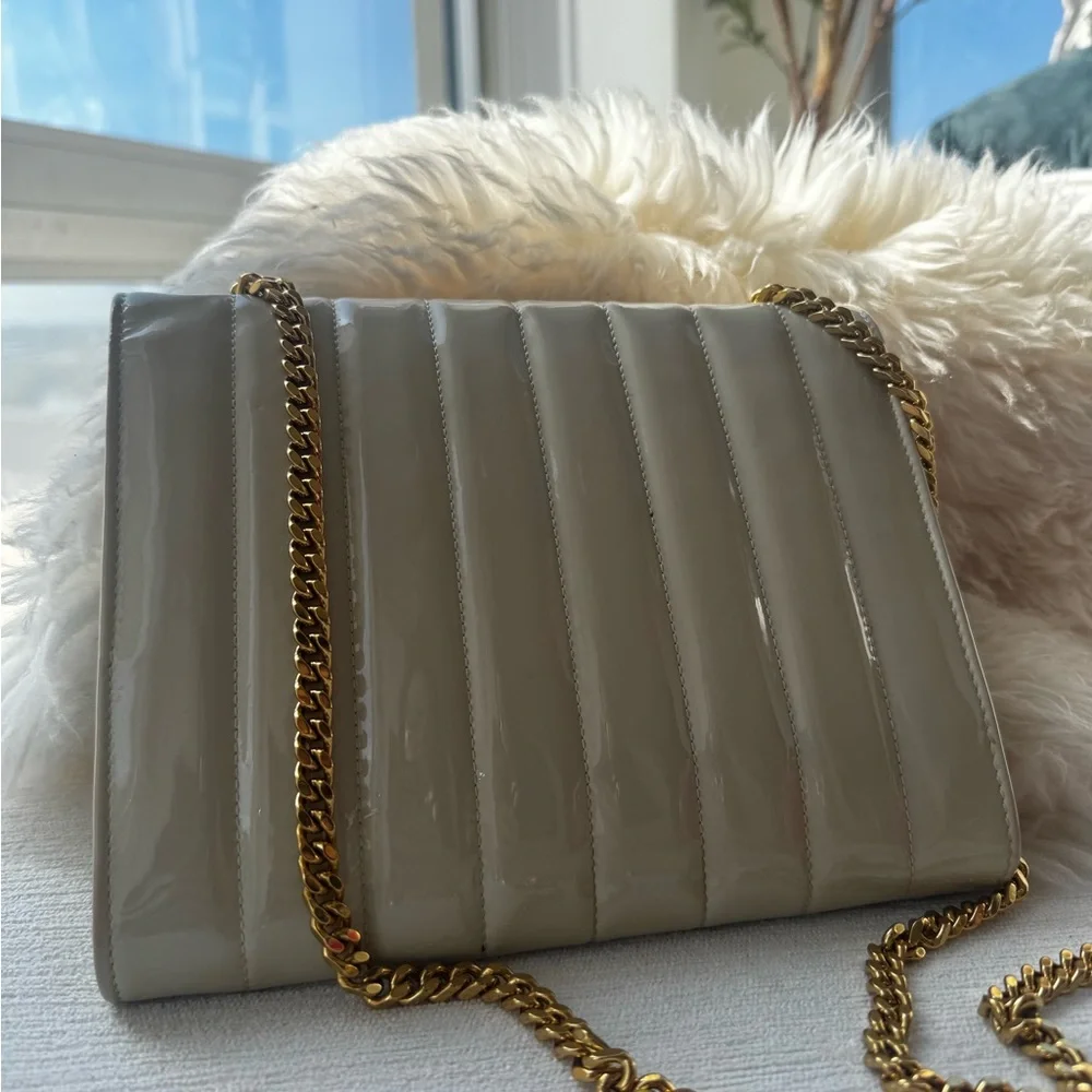 Yves Saint Laurent Glossy Cream Crossbody Bag - Picture 12 of 14